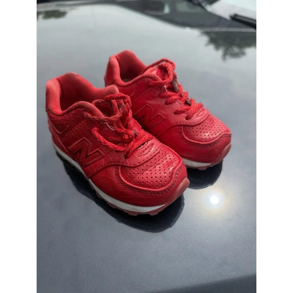 New Balance Toddler Sneakers Red Size 5 US Kids Shoes IC574S2